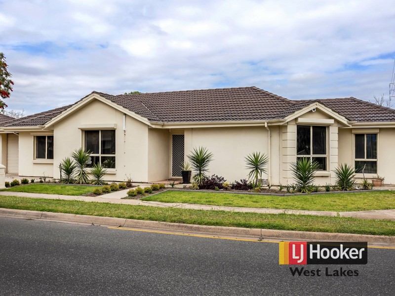 2A Martins Road, Seaton SA 5023