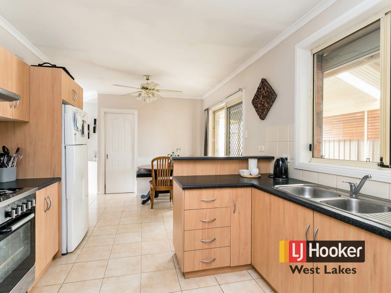 2A Martins Road, Seaton SA 5023
