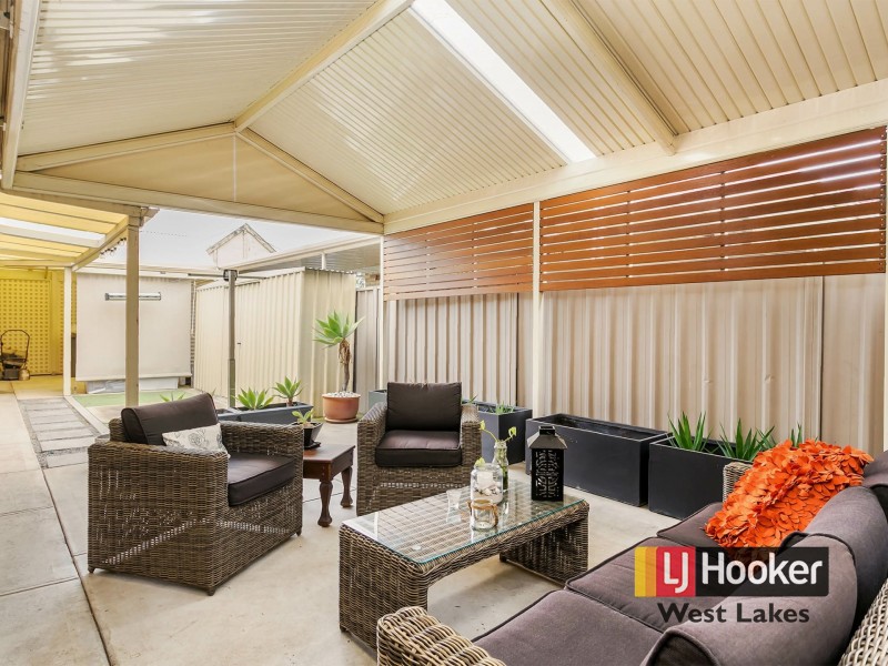 2A Martins Road, Seaton SA 5023