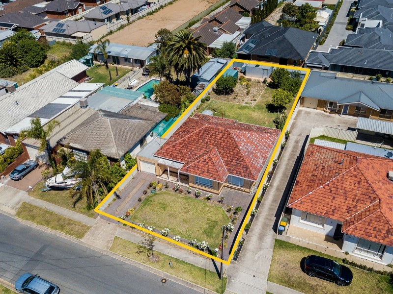 53 Russ Avenue, Seaton SA 5023