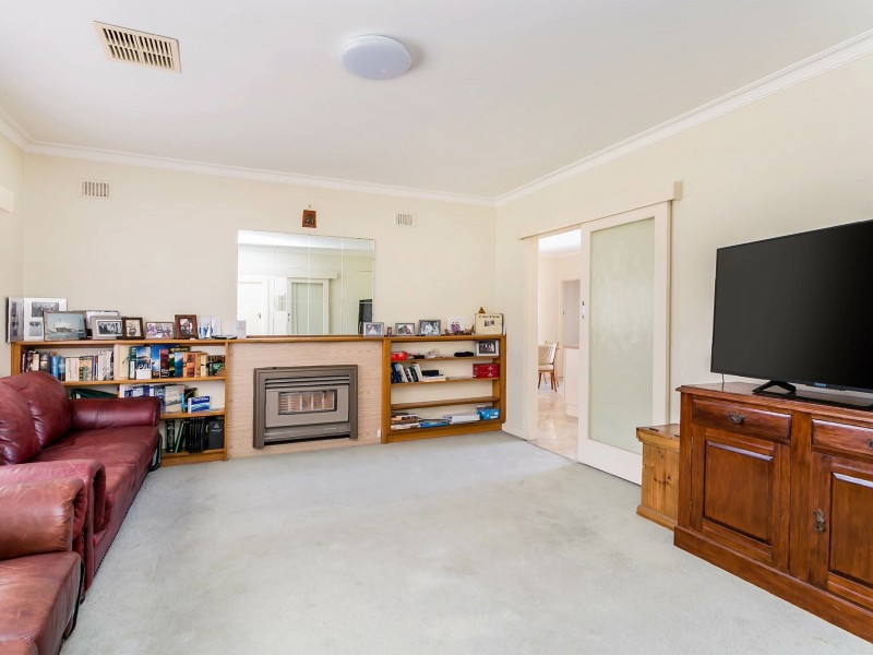 18 Darwin Street, Glenelg North SA 5045