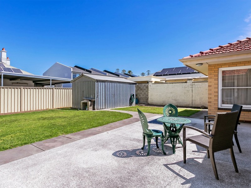 18 Darwin Street, Glenelg North SA 5045