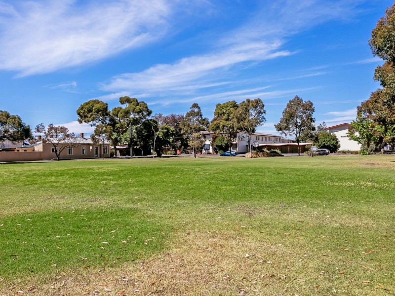 18 Darwin Street, Glenelg North SA 5045