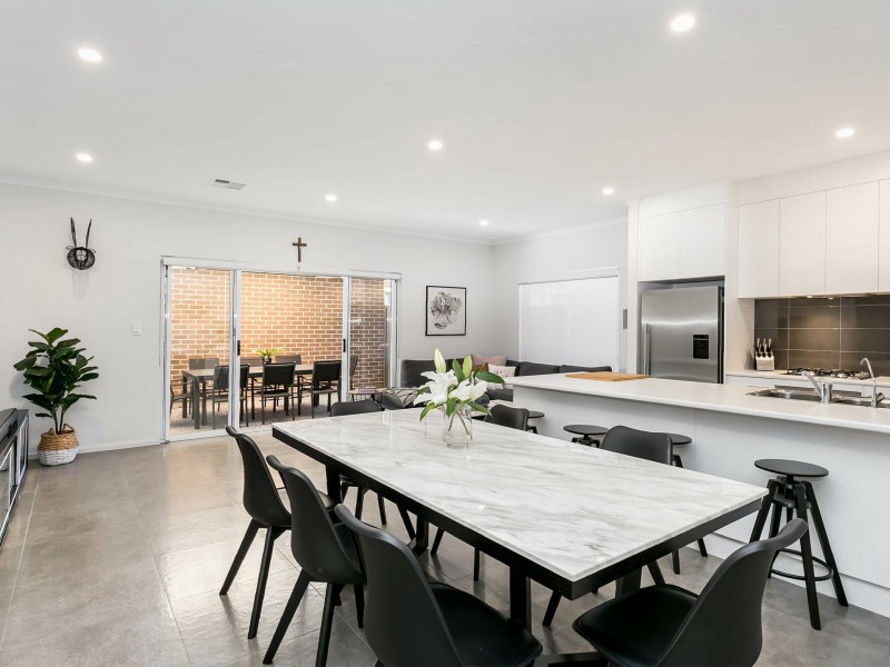 2 South Parade, Seaton SA 5023