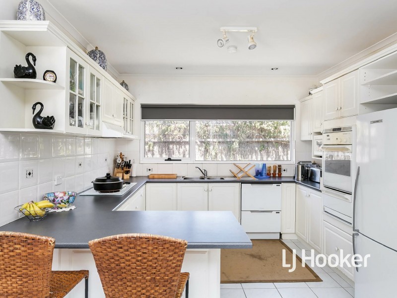 5 Gulf Point Drive, North Haven SA 5018