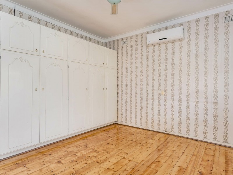 24 Gliddon Street, Rosewater SA 5013