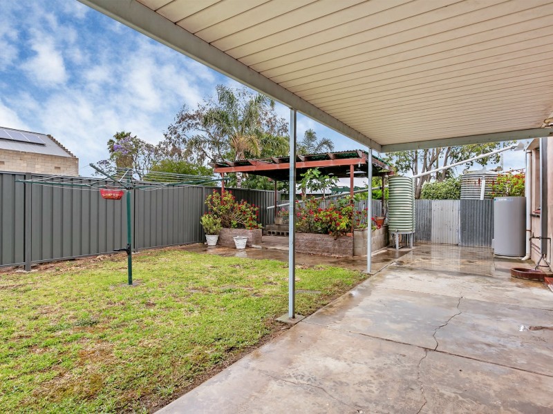 24 Gliddon Street, Rosewater SA 5013