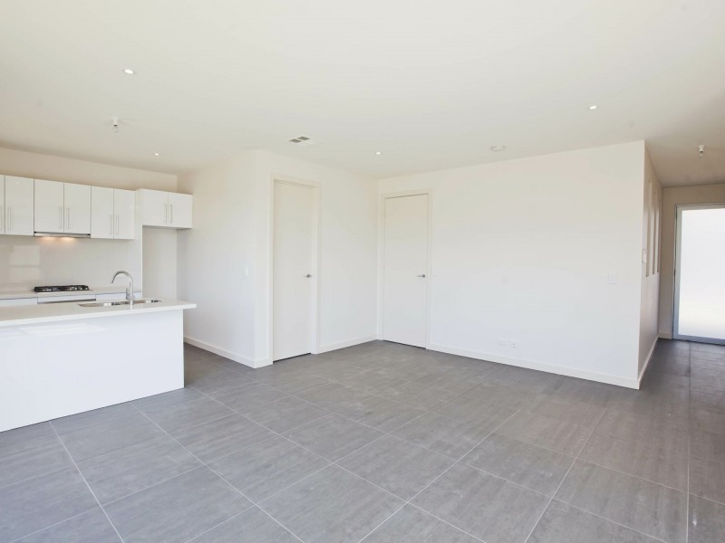 4/2b Dunstone, Semaphore Park SA 5019