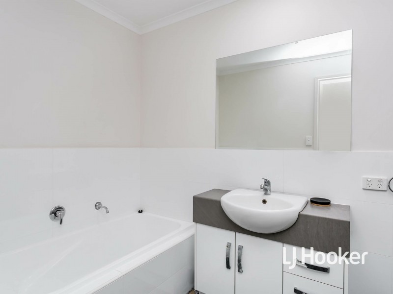 8/28 Clare Street, Athol Park SA 5012