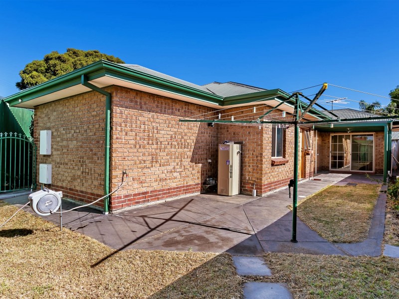 2a Regent Street, Pennington SA 5013