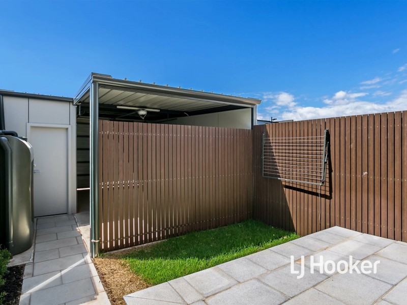 12 Troubridge Drive, West Lakes SA 5021