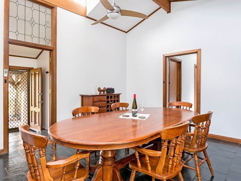 27 Gordon Luxton Drive, North Haven SA 5018