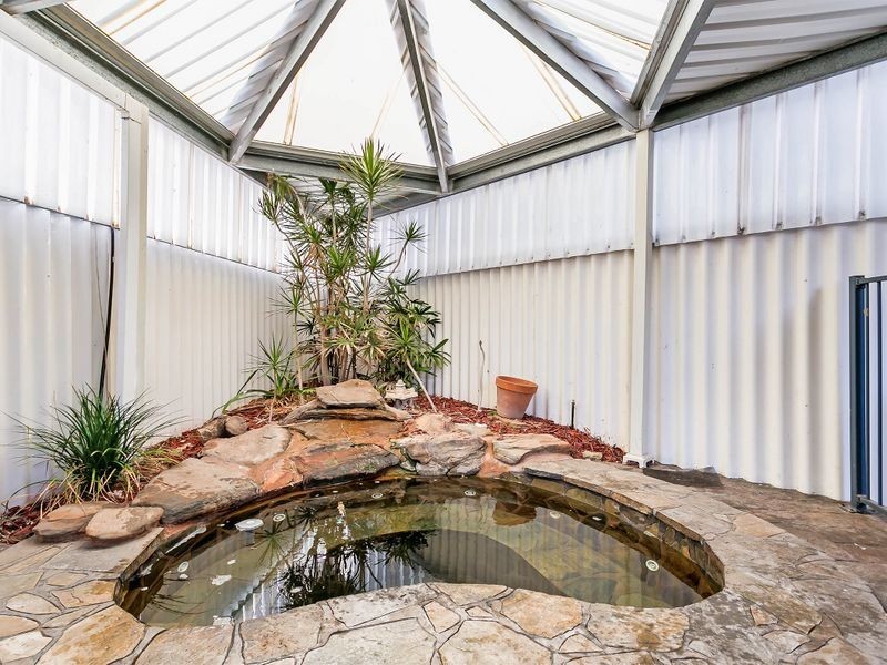 27 Gordon Luxton Drive, North Haven SA 5018