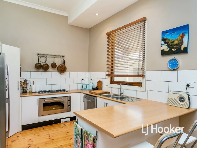 5 Havelock Street, Largs Bay SA 5016