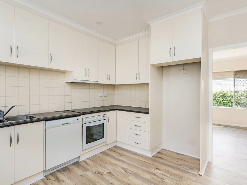 3/14 Murray Street, Albert Park SA 5014