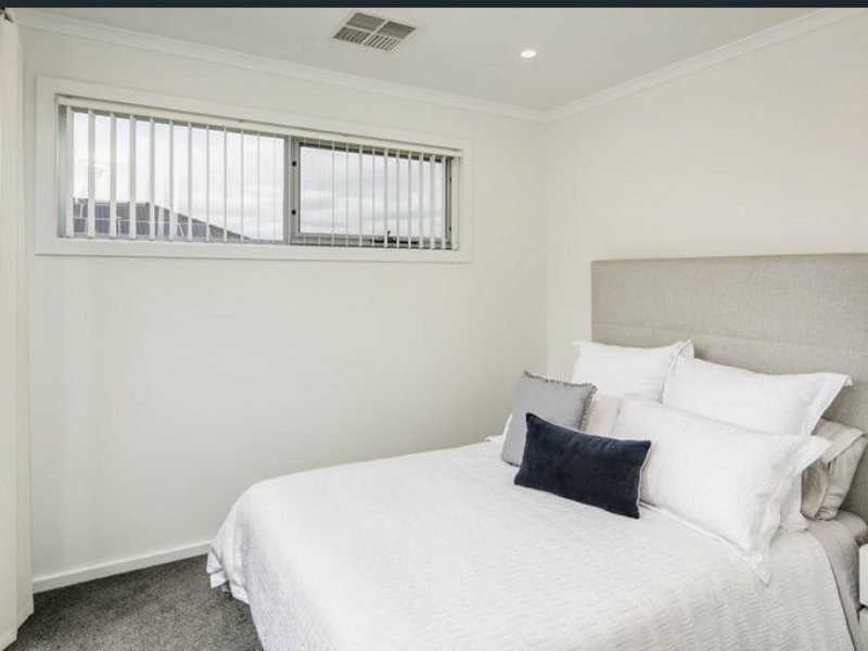 2/14 Kenneth Street, Findon SA 5023