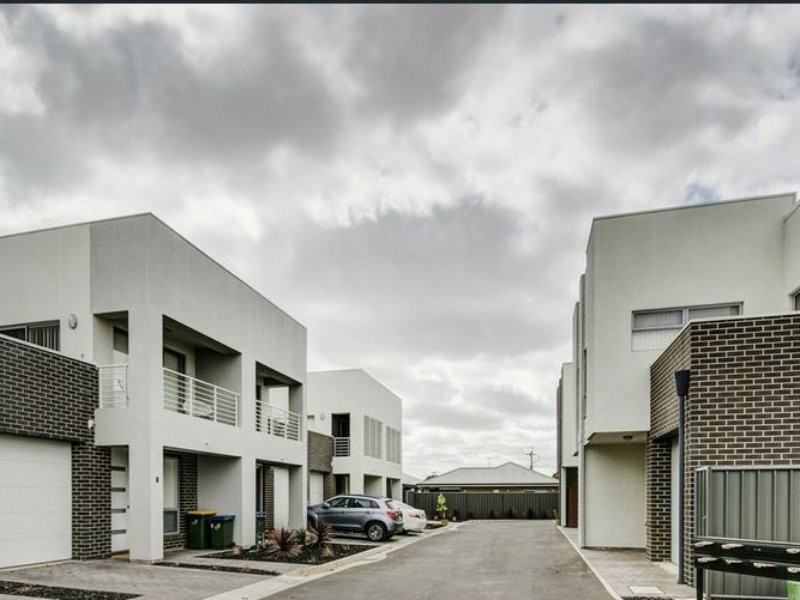 2/14 Kenneth Street, Findon SA 5023