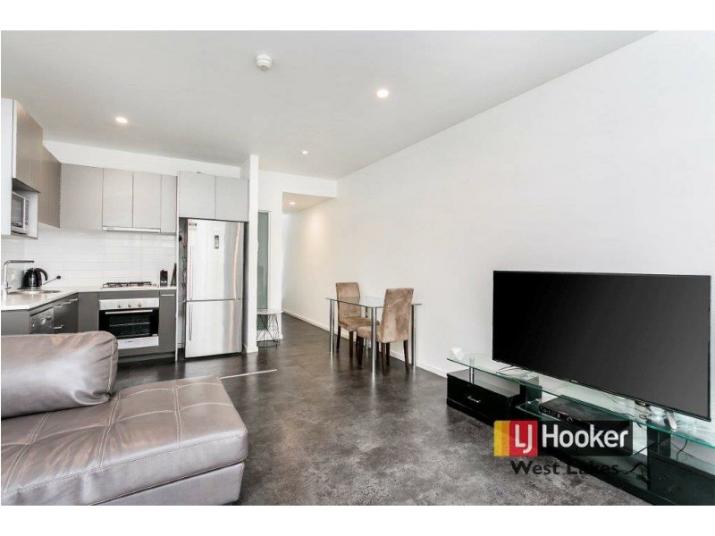 Apartment 202/6-8 Wirra Drive, New Port SA 5015