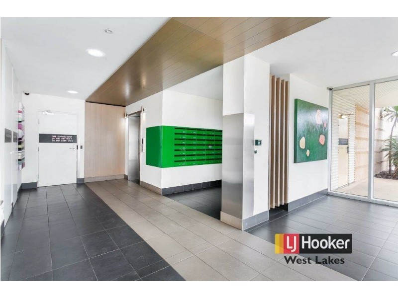 Apartment 202/6-8 Wirra Drive, New Port SA 5015