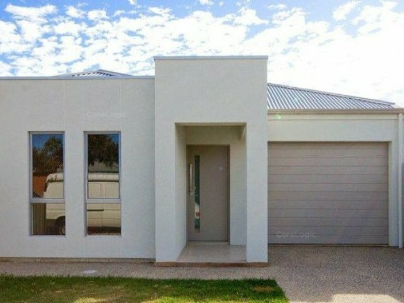 20 Pedlar Street, Seaton SA 5023