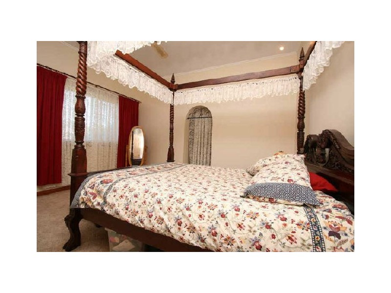 54 Royal Terrace, Royal Park SA 5014