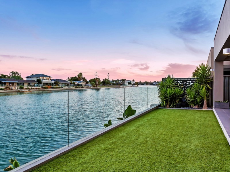 36a Newcombe Avenue, West Lakes Shore SA 5020