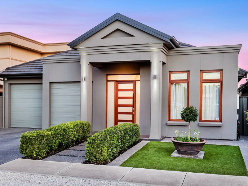 36a Newcombe Avenue, West Lakes Shore SA 5020