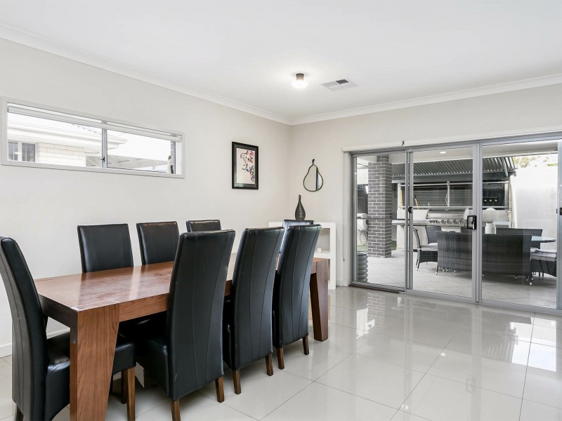 28 Tunbridge Street, Woodville South SA 5011