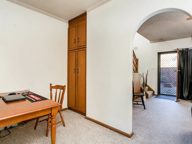 2/291 Tapleys Hill Road, Seaton SA 5023