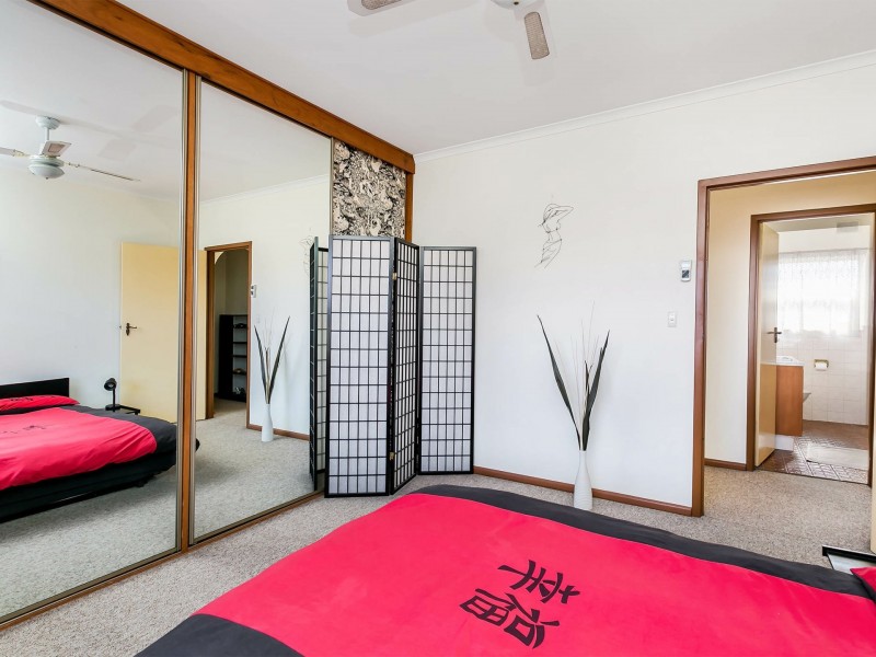 2/291 Tapleys Hill Road, Seaton SA 5023