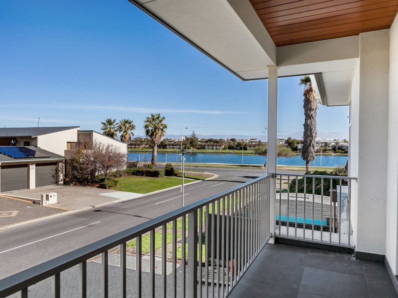 26B & 26C St Andrews Way, West Lakes SA 5021