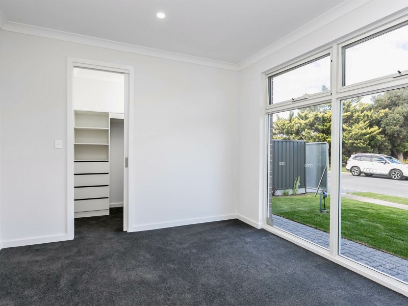 26B & 26C St Andrews Way, West Lakes SA 5021