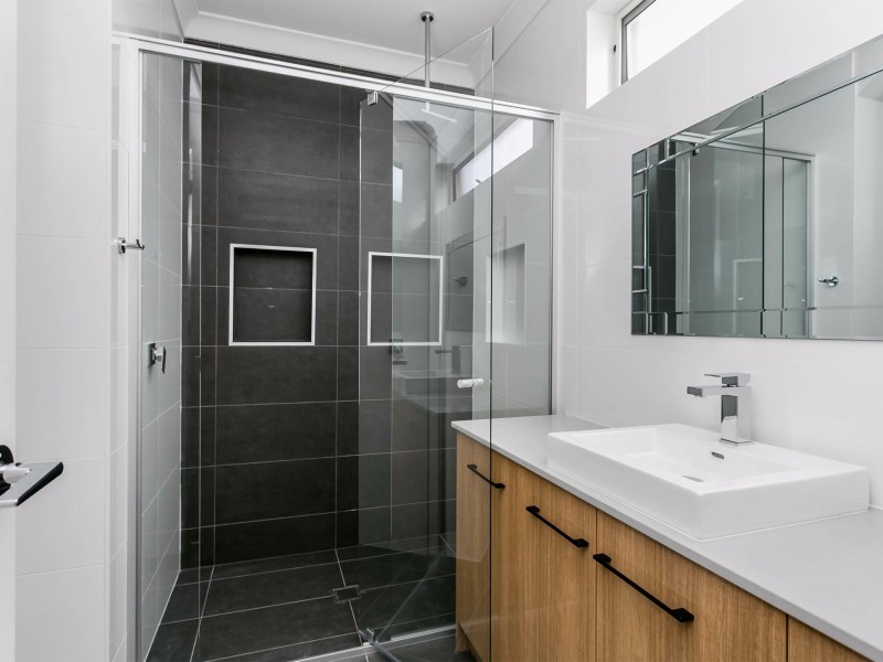 26B & 26C St Andrews Way, West Lakes SA 5021
