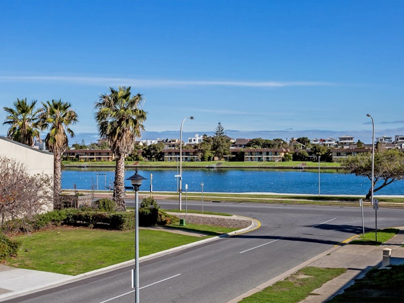 26B & 26C St Andrews Way, West Lakes SA 5021
