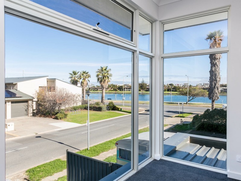 26B & 26C St Andrews Way, West Lakes SA 5021