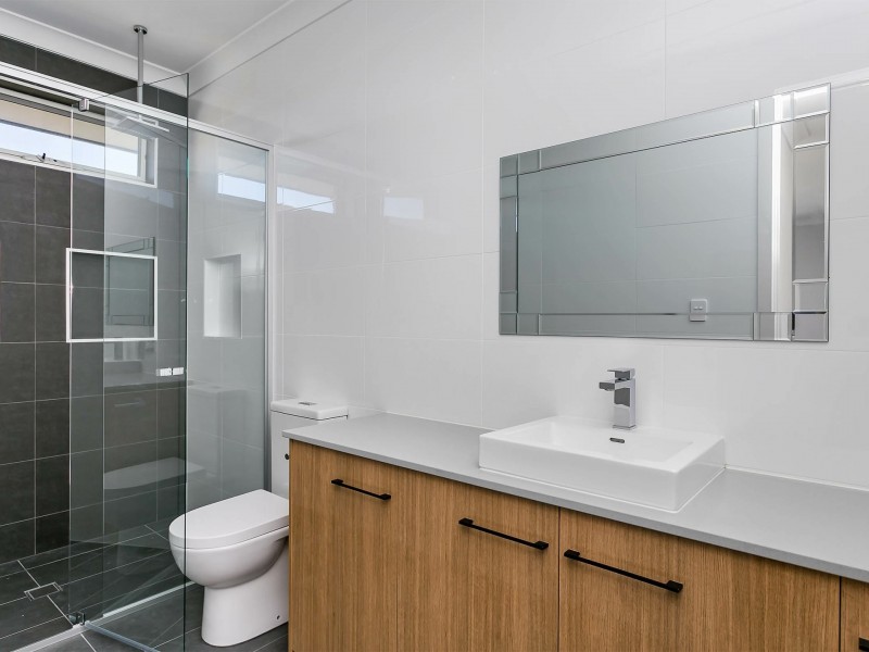 26B & 26C St Andrews Way, West Lakes SA 5021