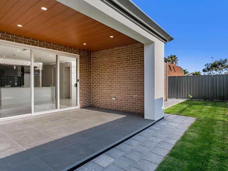 26B & 26C St Andrews Way, West Lakes SA 5021