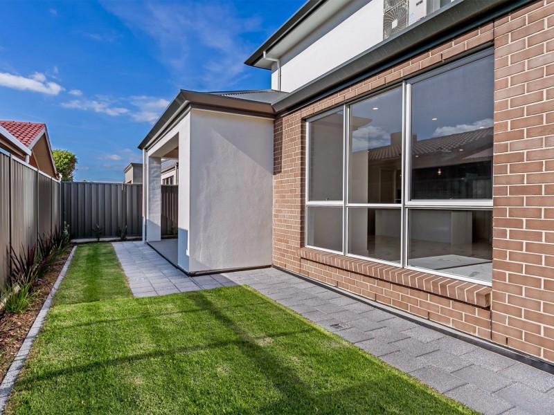 26B & 26C St Andrews Way, West Lakes SA 5021