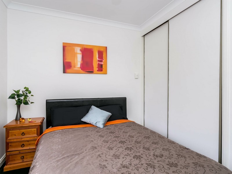 25A Antigua Grove, West Lakes SA 5021