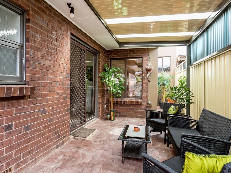 25A Antigua Grove, West Lakes SA 5021