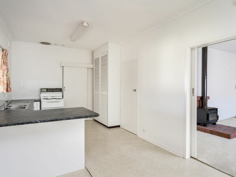 15 Gregory Crescent, Seaton SA 5023