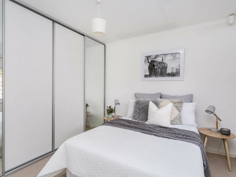 17 Mitchell Street East, Seaton SA 5023