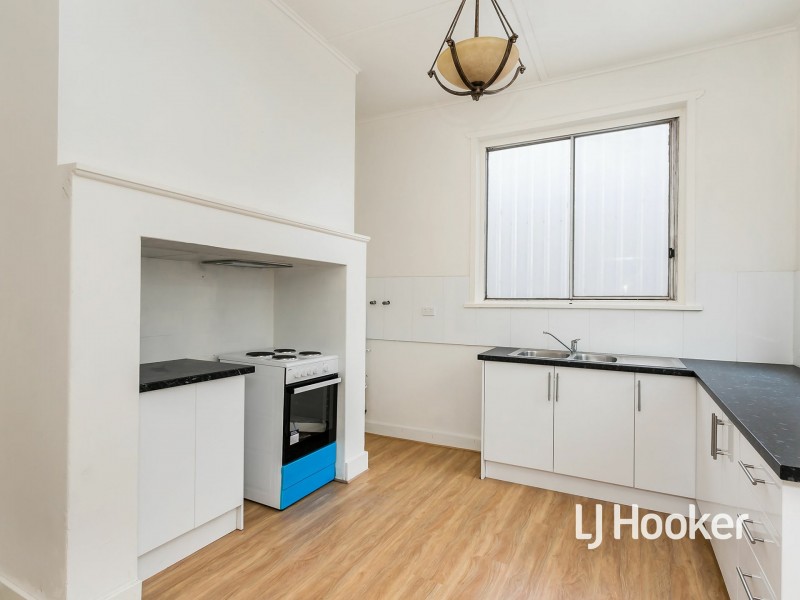 36 Ninth Street, Wingfield SA 5013