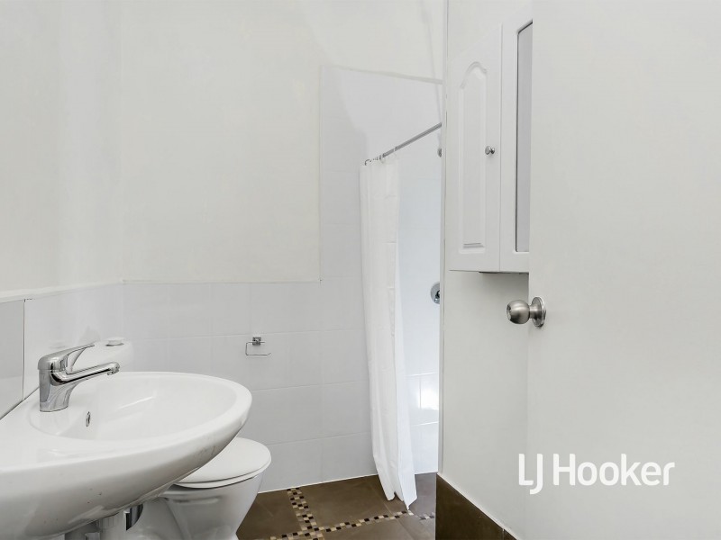 36 Ninth Street, Wingfield SA 5013