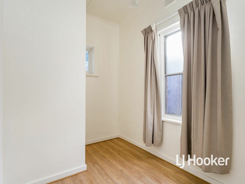 36 Ninth Street, Wingfield SA 5013