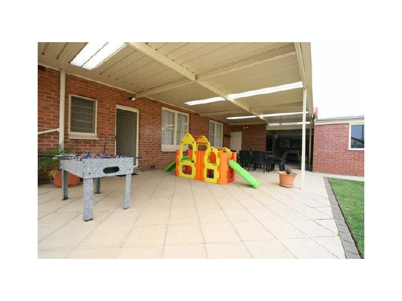 26 Morley Road, Seaton SA 5023