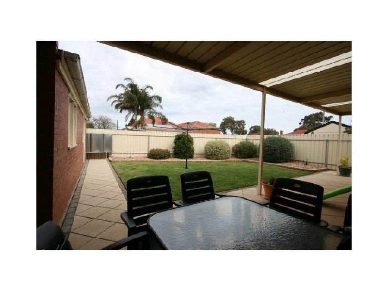 26 Morley Road, Seaton SA 5023