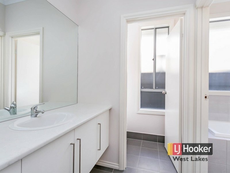 35 Kingborn, Seaton SA 5023