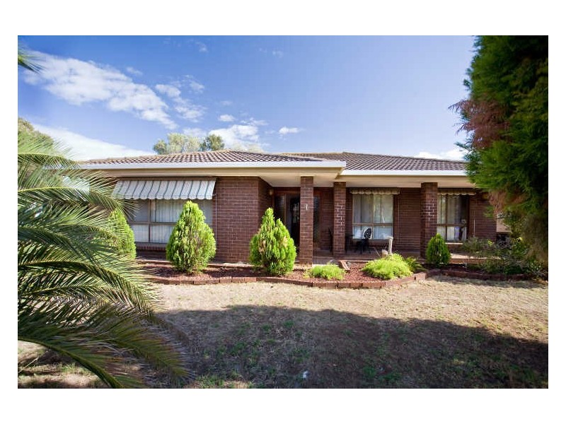 1 Lomond Court, West Lakes SA 5021