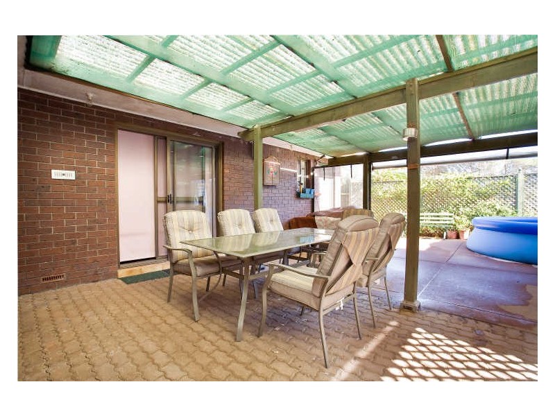 1 Lomond Court, West Lakes SA 5021